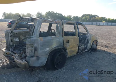 2005 Chevrolet Tahoe Ls z USA, uszkodzony, nr VIN 1GNEK13T05R151877